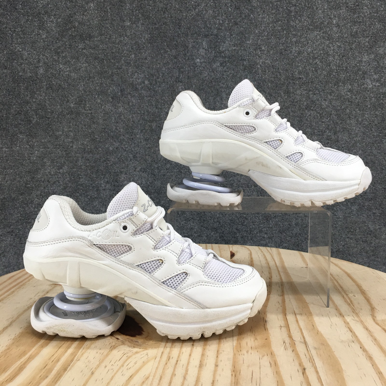 z coil スニーカー Z-Coil Shoes Womens 5 Freedom Classic Coil Spring Sneakers