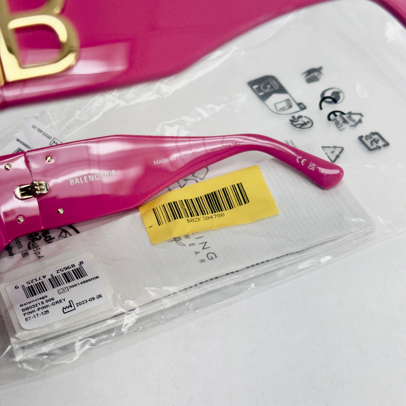 Pre-owned Balenciaga Bossy Cat 0321 Pink Fashion Geometric Unisex Sunglass Bb0321s 006 In Gray