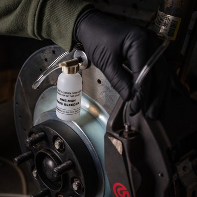 ABN | One Man Brake Bleeder Kit – Brake Bleeding Kit with Magnet