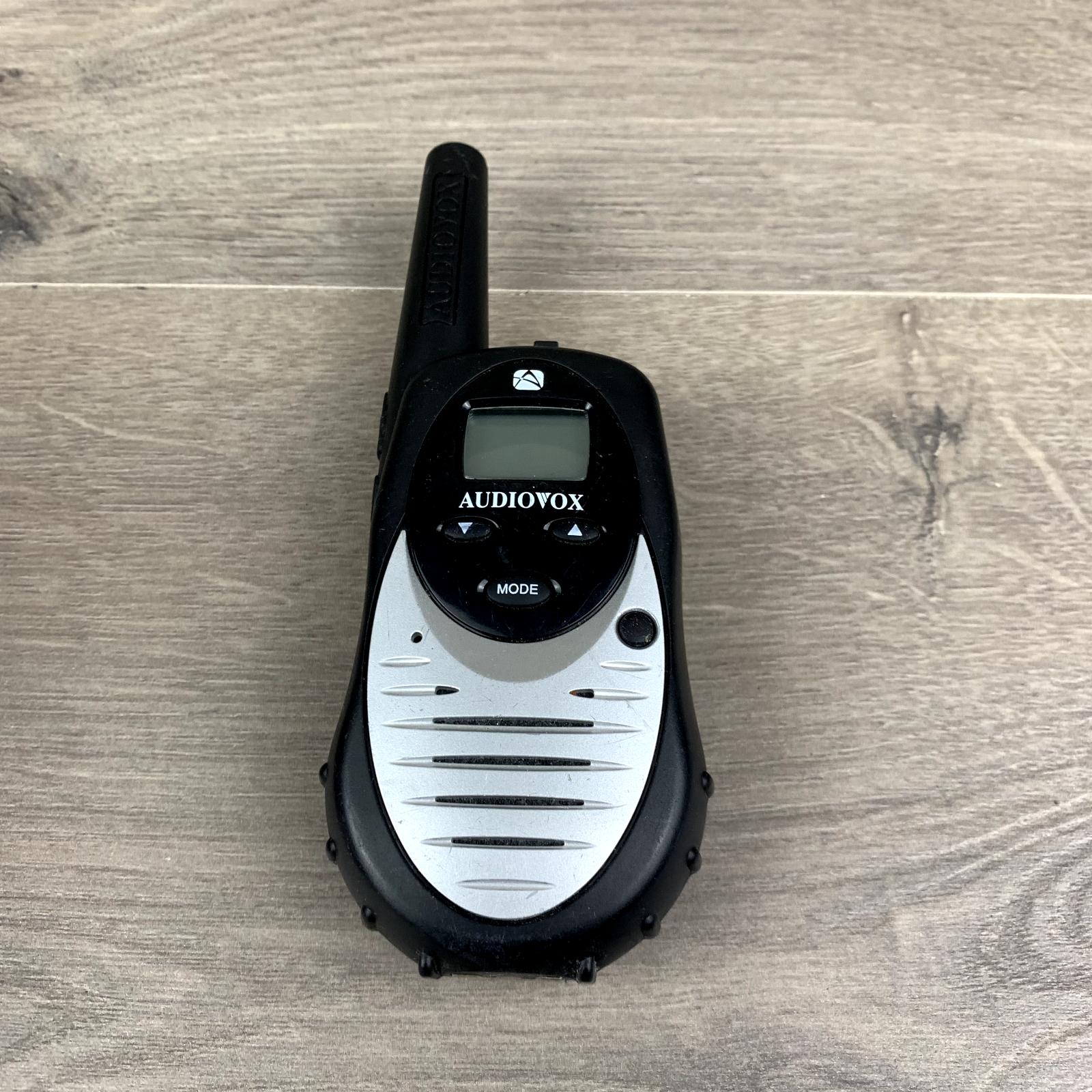 Audiovox GMRS122-2CH Black 22-Channel Backlit LCD 2-Way Radio Walkie Talkie