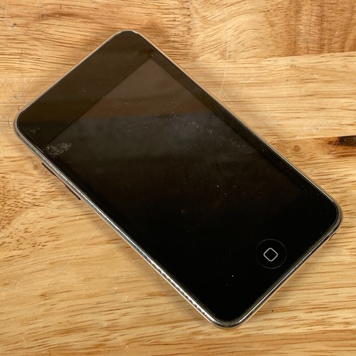iPod touch 32gbカメラなし Apple iPod Touch 3rd Generation 32GB 64GB Black | eBay