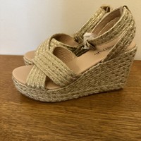 Justfab hotsell espadrille wedges