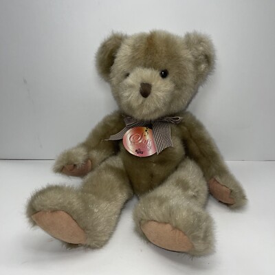 Vintage1995 RUSS SOFT CLASSICS BEAR 15'' COLLECT A CLASSIC WITH TAGS Light Brown