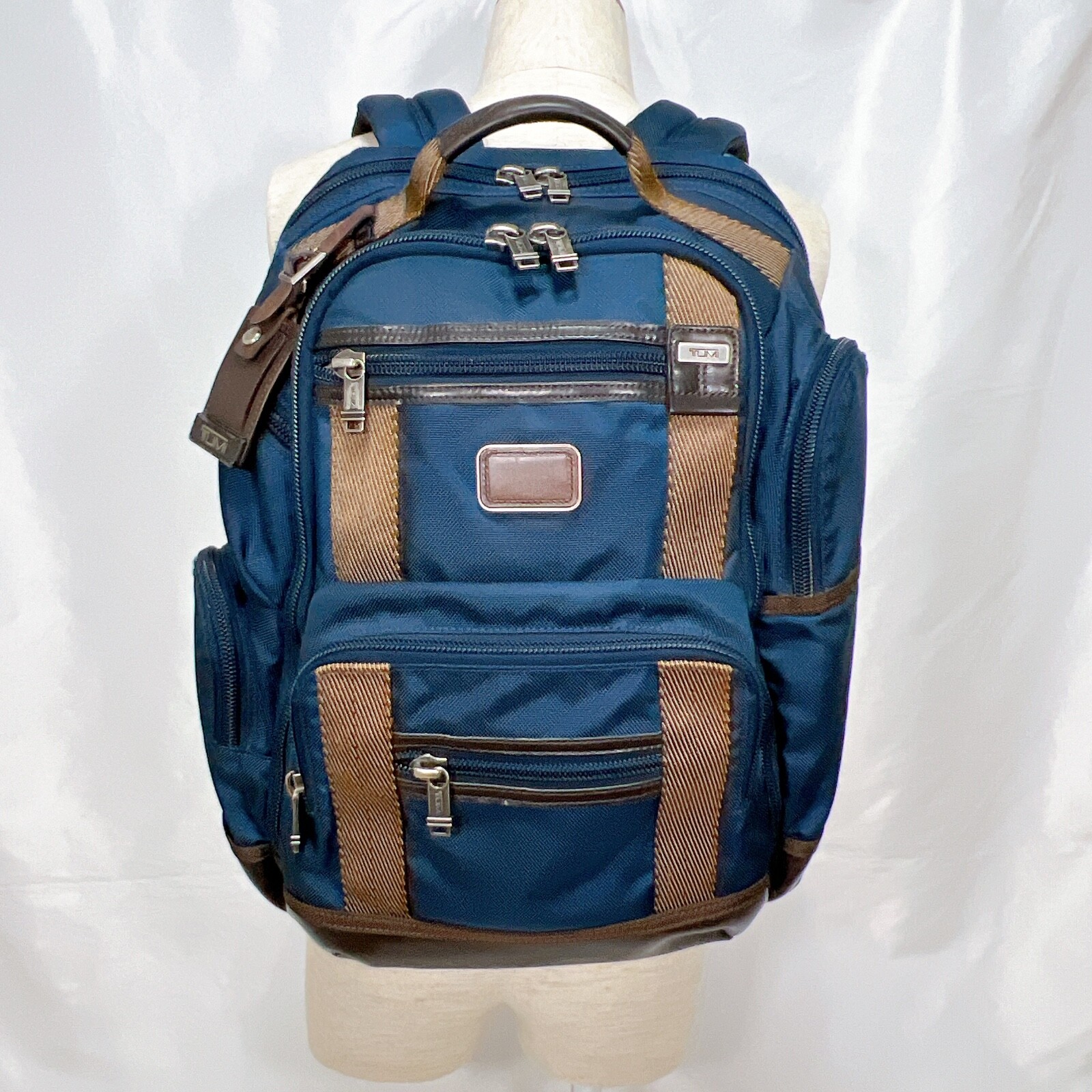 TUMI Alpha Bravo Kingsville Deluxe 222382NVY2 Backpack Navy TUMI Alpha Bravo Kingsville Deluxe 222382NVY2 Backpack Navy