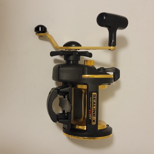 Vintage Daiwa Sealine-X 50HV Fishing Reel Black / Gold NOS