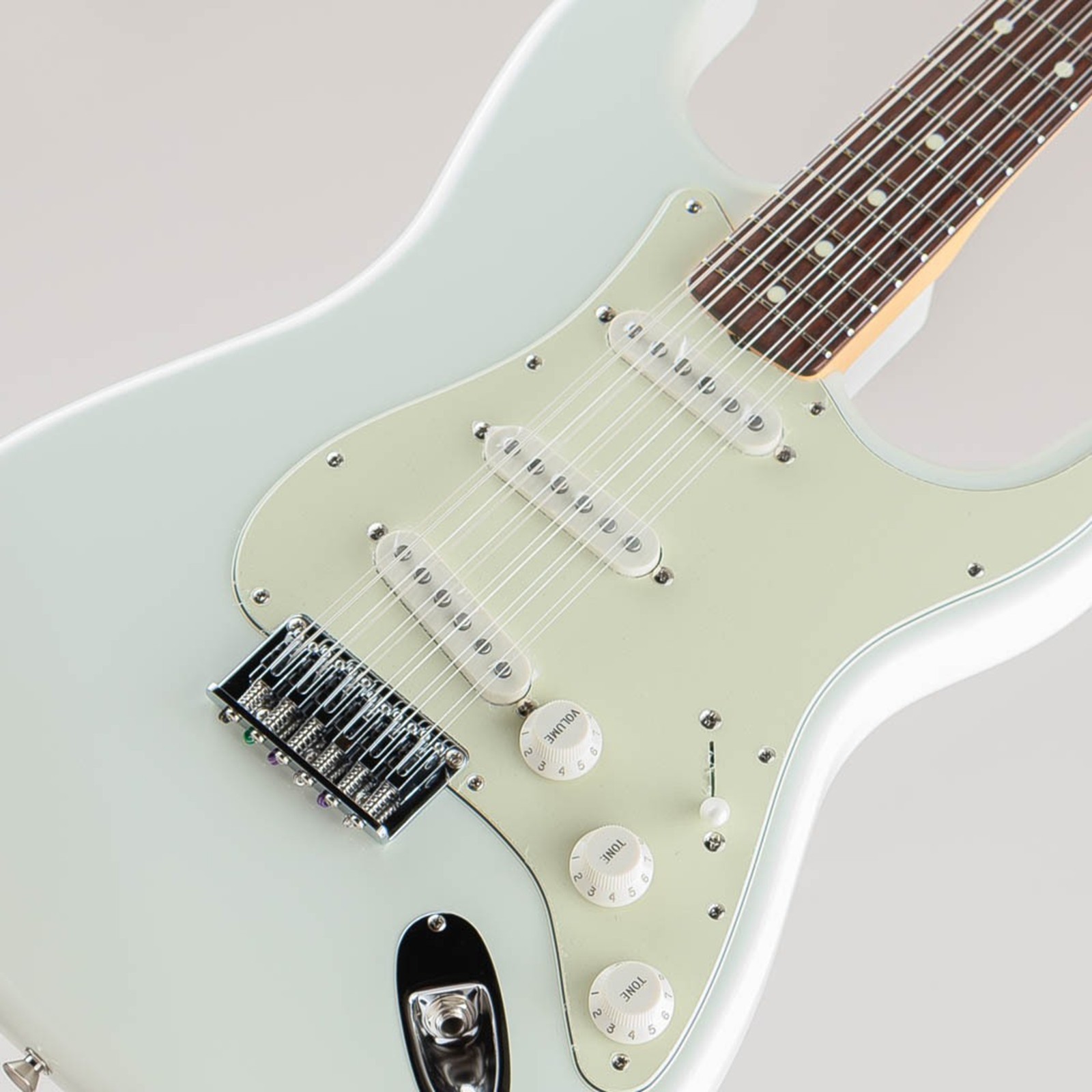 Fender Made in Japan Limited Stratocaster XII Olympic White