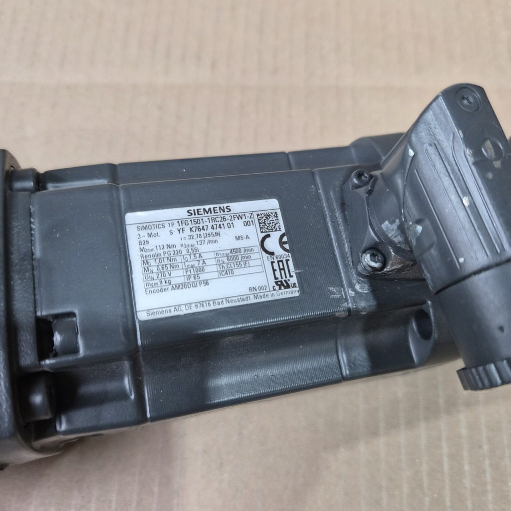 Siemens 1FG1501-1RC26-2FW1-Z Simotics Servo Motor with GEAR BOX i:33 — 3
