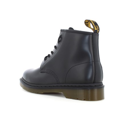 Pre-owned Dr. Martens A23us Unisex Amphibian 24255001 101 Smooth In Black