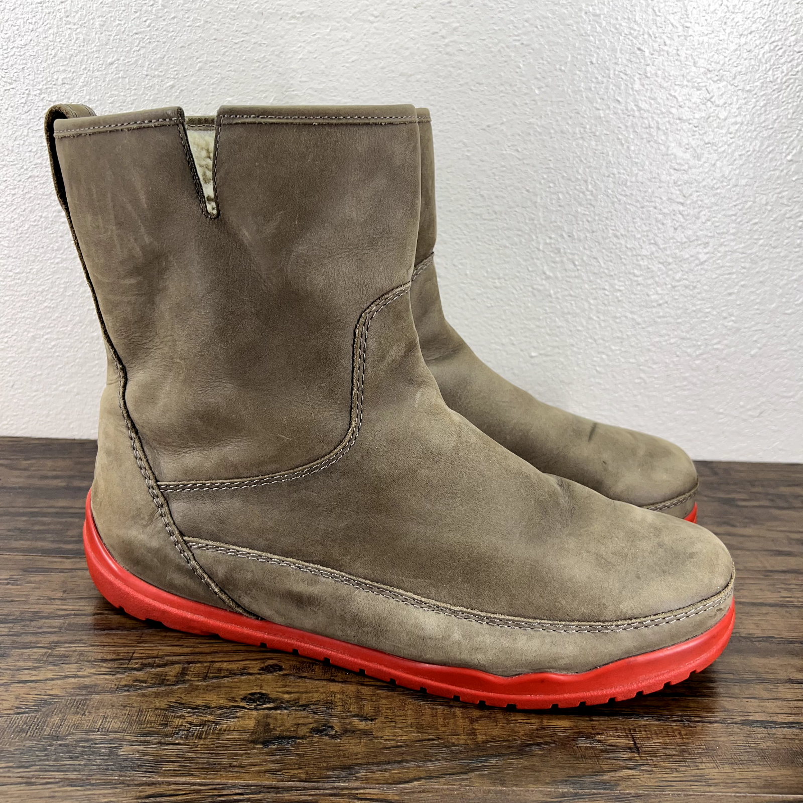 Size 13 Brown Leather Bungee Slip On Ankle Faux Sherpa Fur