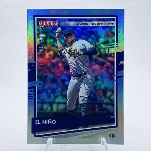 稀少TATIS JR. 2024 Topps Series 1 FERNANDO TATIS JR. Royal Blue Parallel