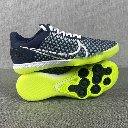 シューズ NIKE GATO Nike React Gato Indoor/Court Low-Top Soccer Shoes. Nike.com