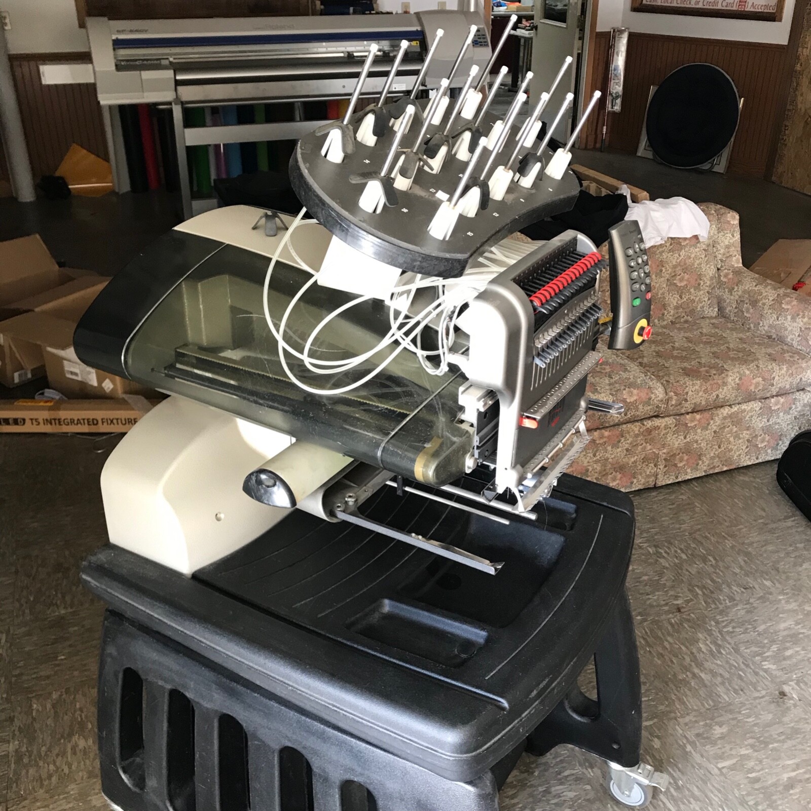 Melco Amaya XT Embroidery 16 needle Machine PLUS EXTRAS