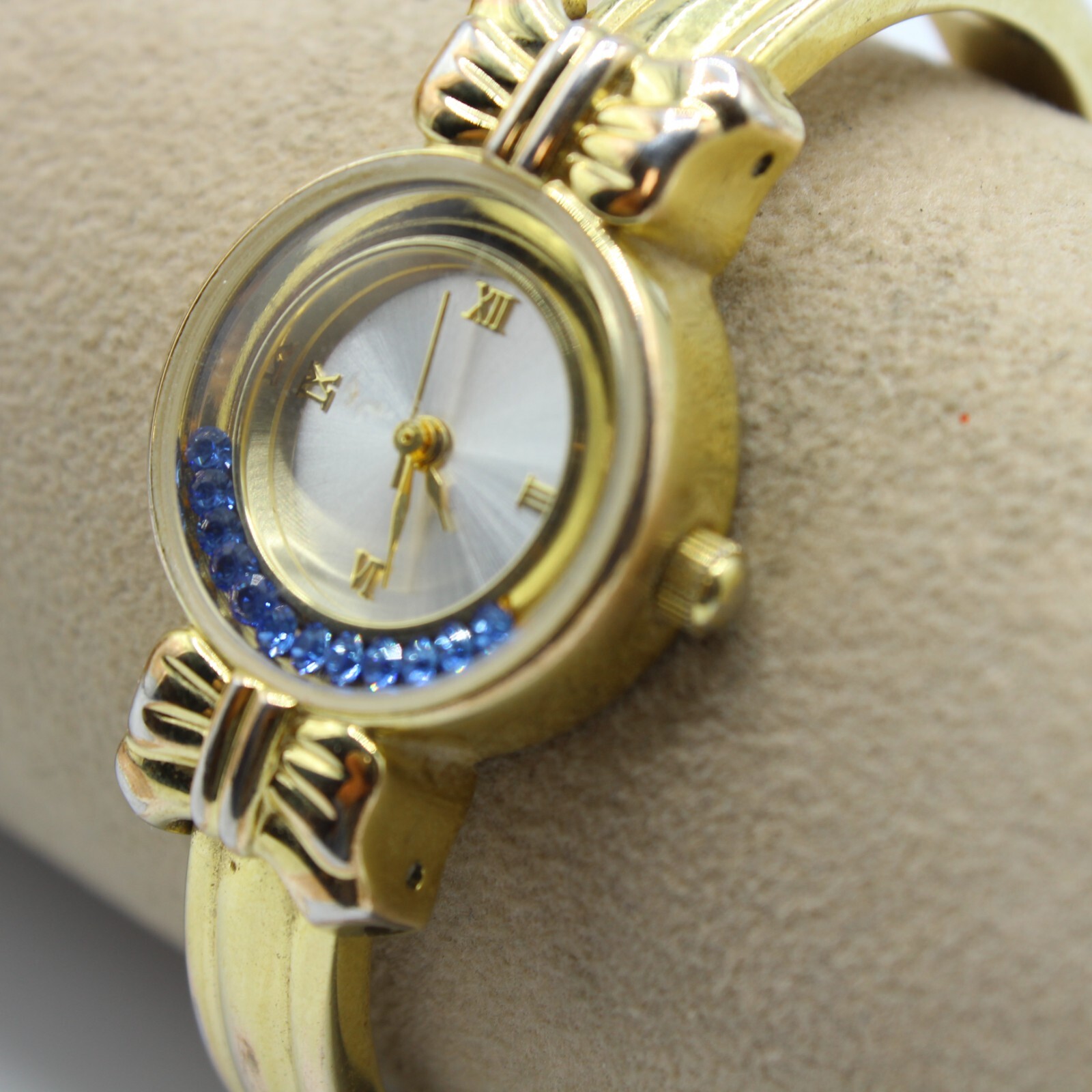 The Vintege Watch 1990 SEIKO SQ Quartz Watch Day/Date 5Y23 Coin Edge Bezel and