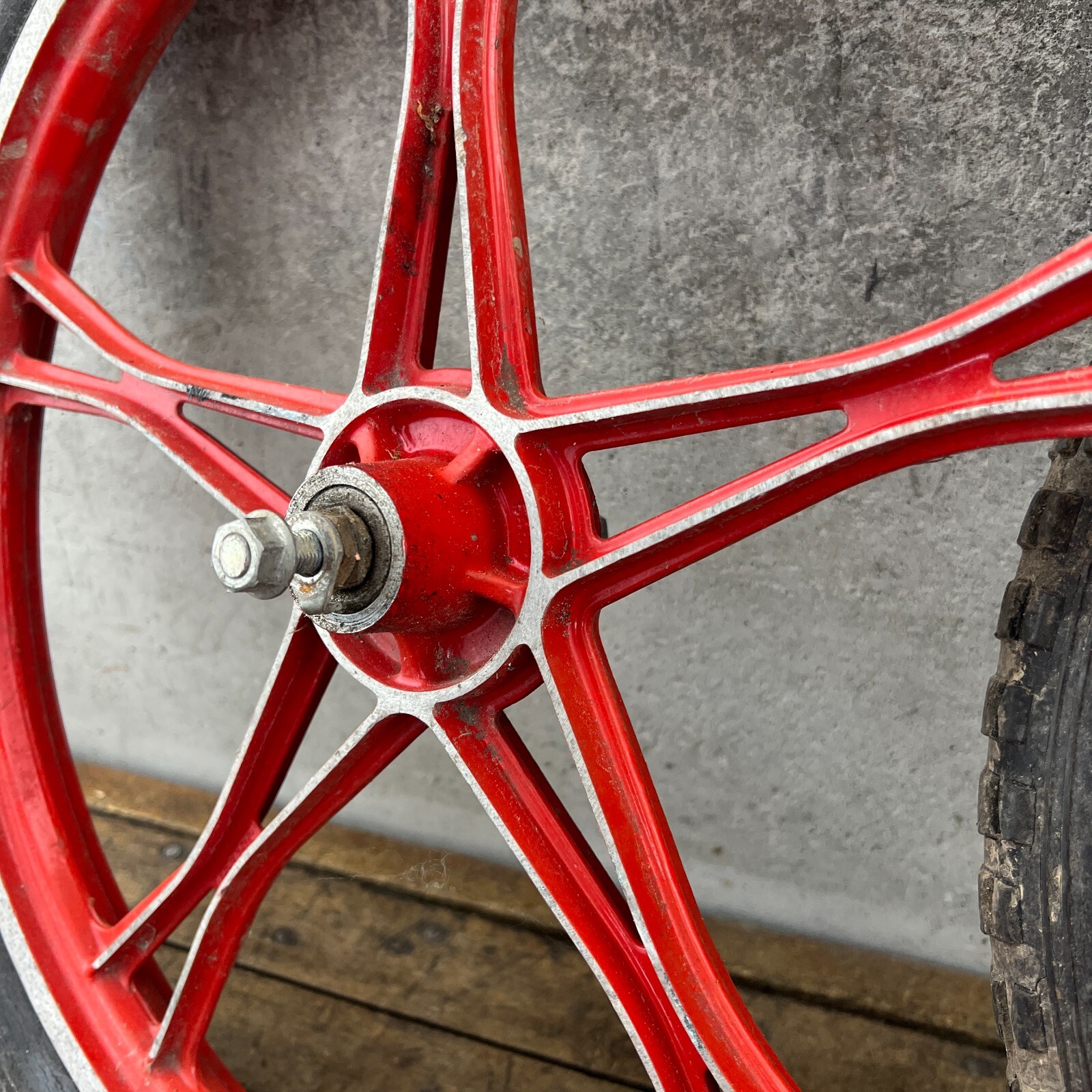 LESTER MAG WHEELS SET COASTER 黄】前後set s-l400.jpg