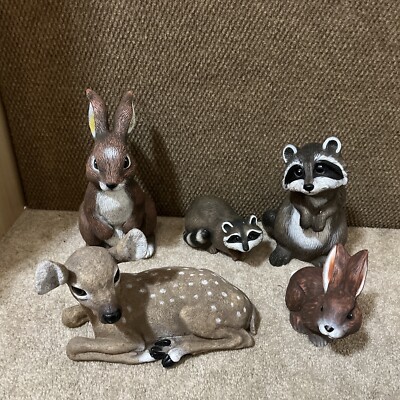 5-Vintage Art Line Lawn Garden Animals Decorations (Deer-Raccoon-Rabbits)