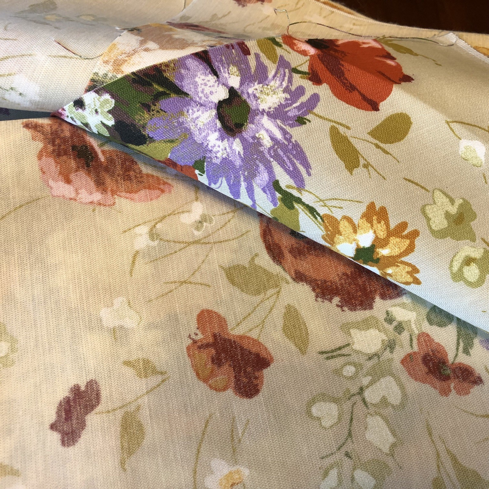 Vintage Medium Weight Bright Floral Fabric 45
