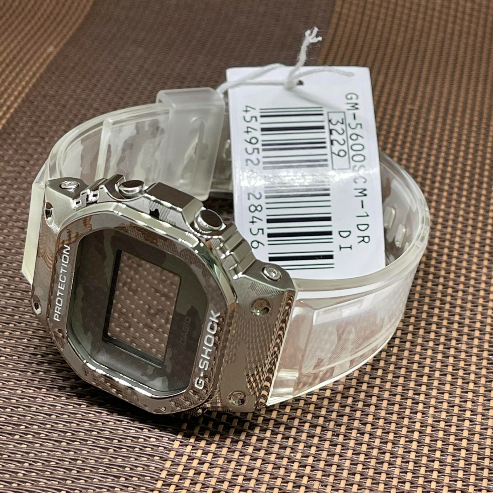 Pre-owned Casio G-shock Gm-5600scm-1d Camouflage Pattern Semi-transparent Band Men's Watch
