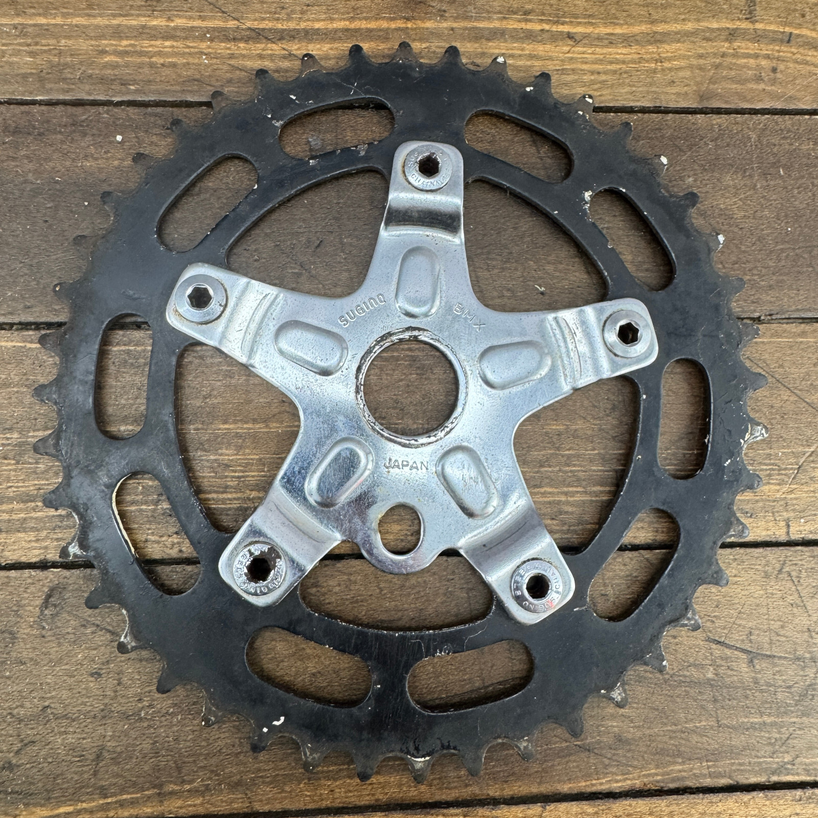 Sugino 44t BMX Spider Chainring Bolts Sprocket Black 44