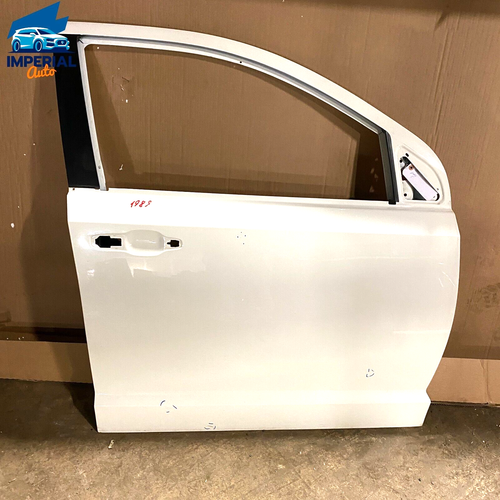 DODGE JOURNEY FRONT RIGHT PASSENGER SIDE DOOR SHELL SKIN WHITE OEM 11-19 🚗