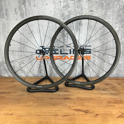Mint! Zipp 202 NSW Showstopper Carbon Clincher Wheelset 700c Rim Brake 1405g
