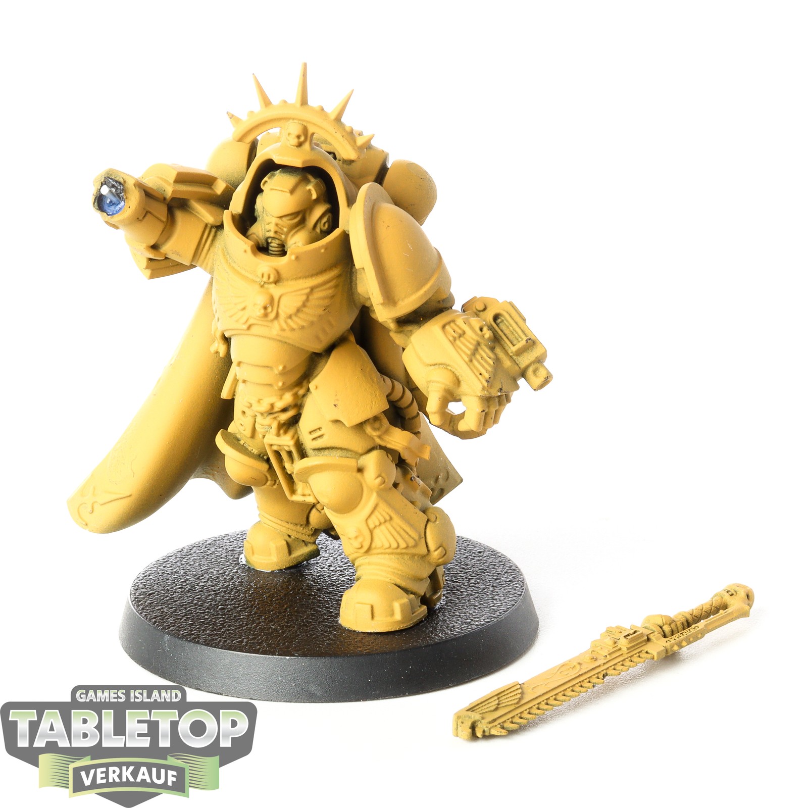 Space Marines - Captain in Gravis Armour klassisch - grundiert