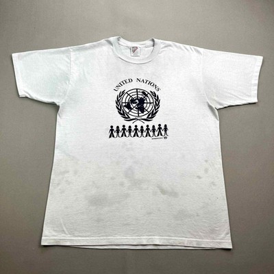 Vintage United Nations T-Shirt Adult Medium White UN Government World Peace 90s
