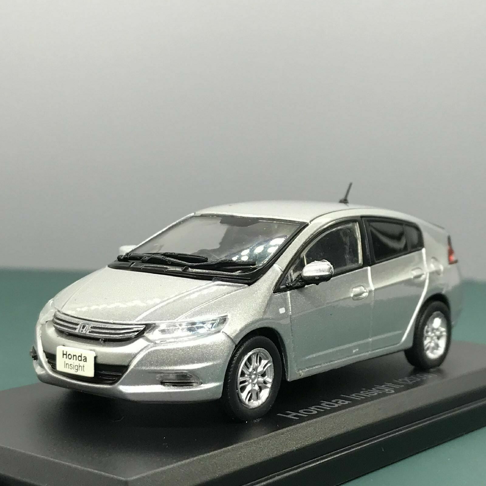 ミニカー Honda INSIGHT PATROL CAR 1/60 TOMICA 83 HONDA INSIGHT PATROL CAR 1/60 TOMY DIECAST CAR NEW
