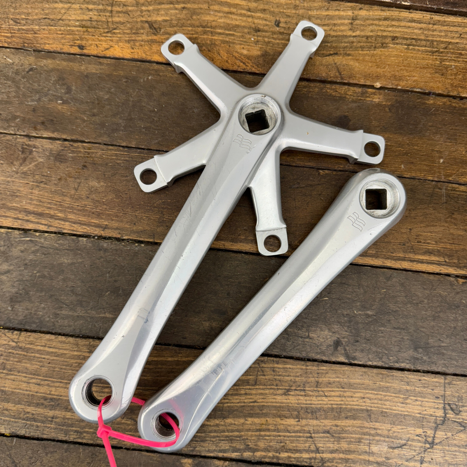 Vintage Specialized Flag Crank Set 144 BCD 170 mm Double