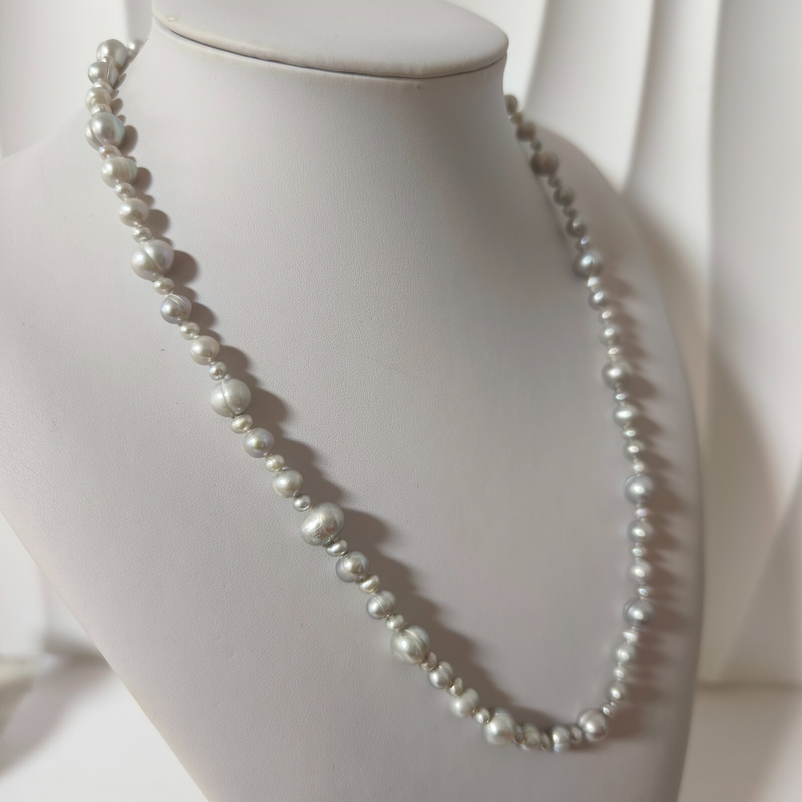 アクセサリー Freshwater Pearl Strands Pierce Incredible Fresh Water Pearl & 14K Demi Parure, Triple
