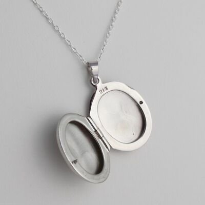 Plain Oval Locket Necklace - 925 Sterling Silver Engravable Two Sided Photo NEW