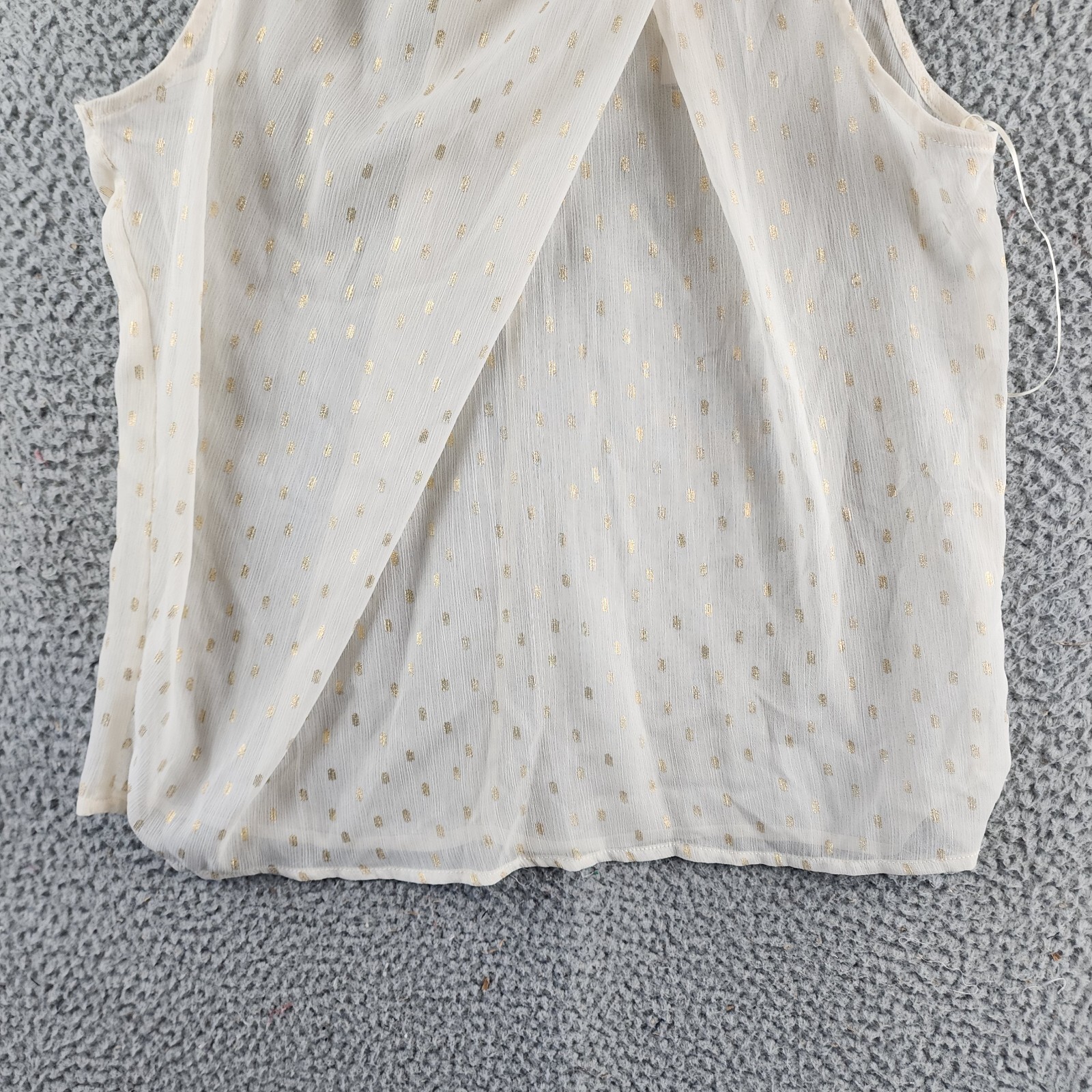 AQUA Foil Print Sleeveless Top Women's S Pale Pink/Gold Back Button Closure - Picture 2 of 12