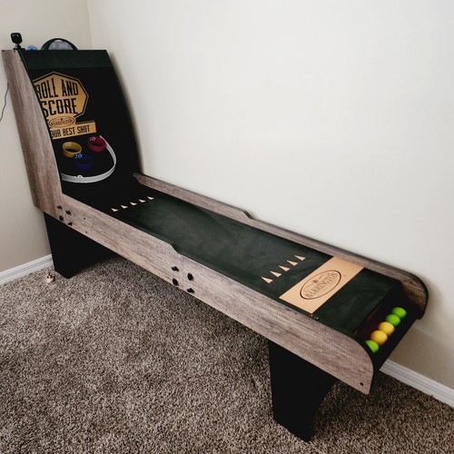 M-D AC208Y21004 Arcade Skee Ball Machine