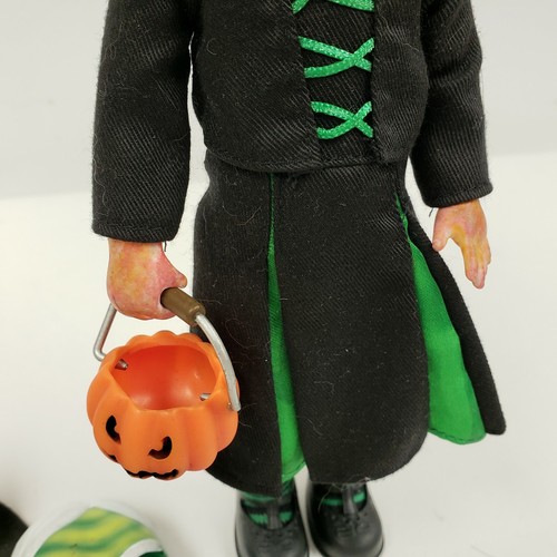 Living Dead Dolls Ember Series 18 10