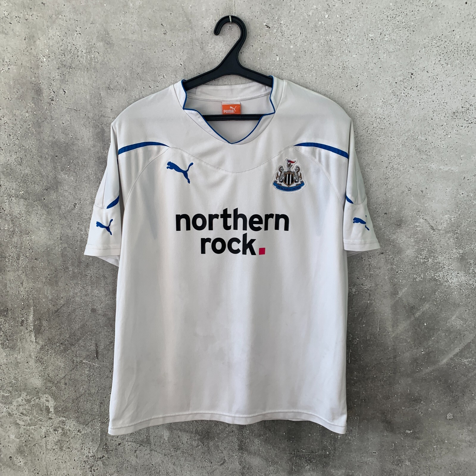 NEWCASTLE UNITED 2010 2011 THIRD FOOTBALL SHIRT PUMA JERSEY