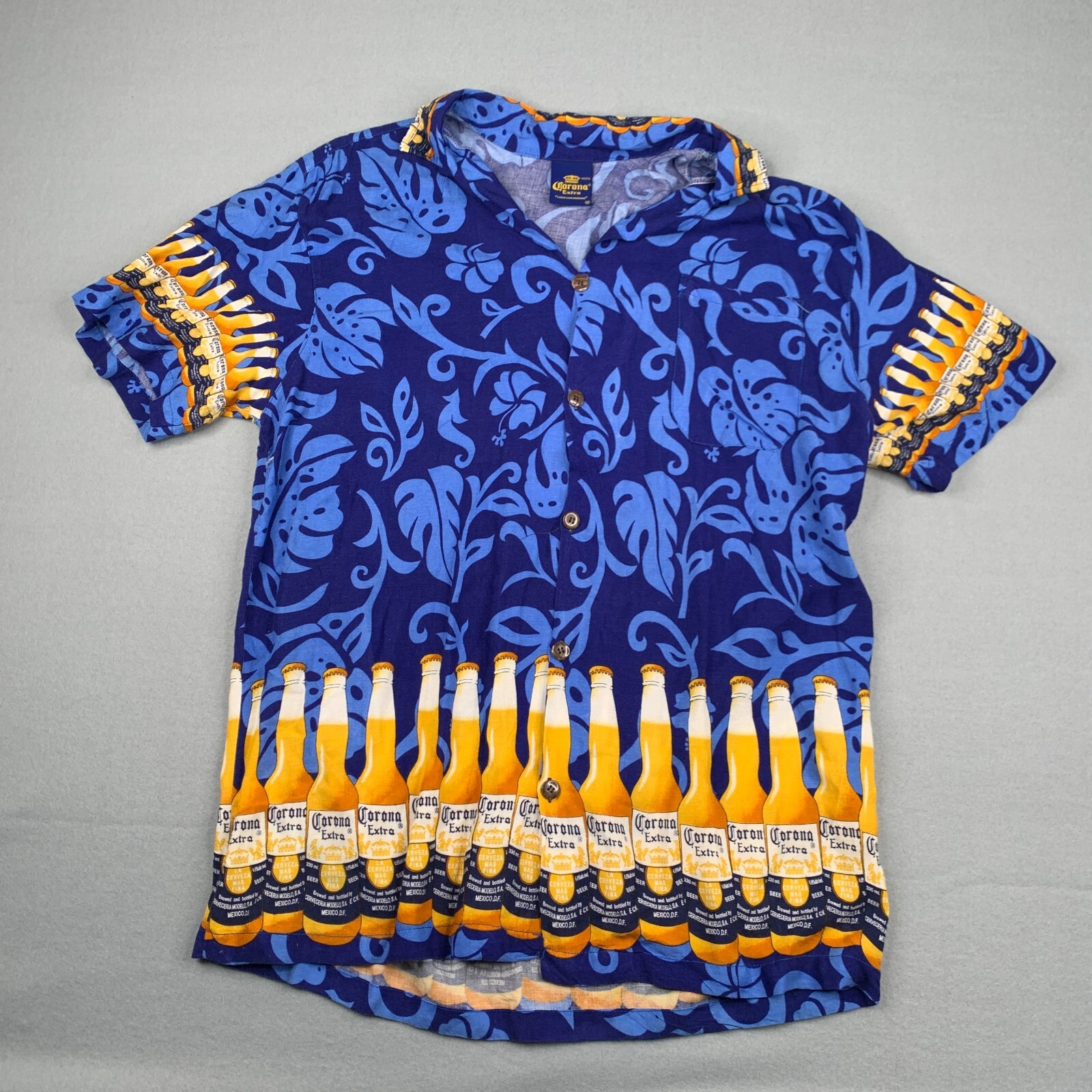 Corona Extra ボタン付きシャツ M Corona Extra ボタン付きシャツ M Corona Extra Shirt XL Blue