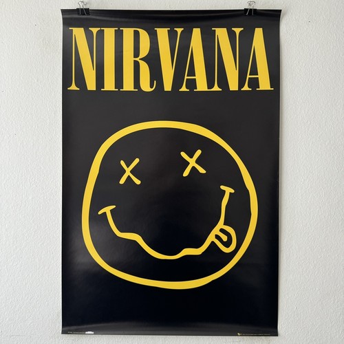 Poster: Nirvana Kurt Cobain Classic Smiley Face Logo Size