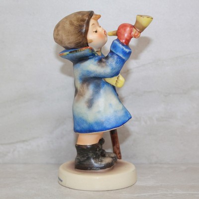 Hummel Figurine, 15/2/0 Hear Ye Hear Ye, 4' H -Mint w/Box