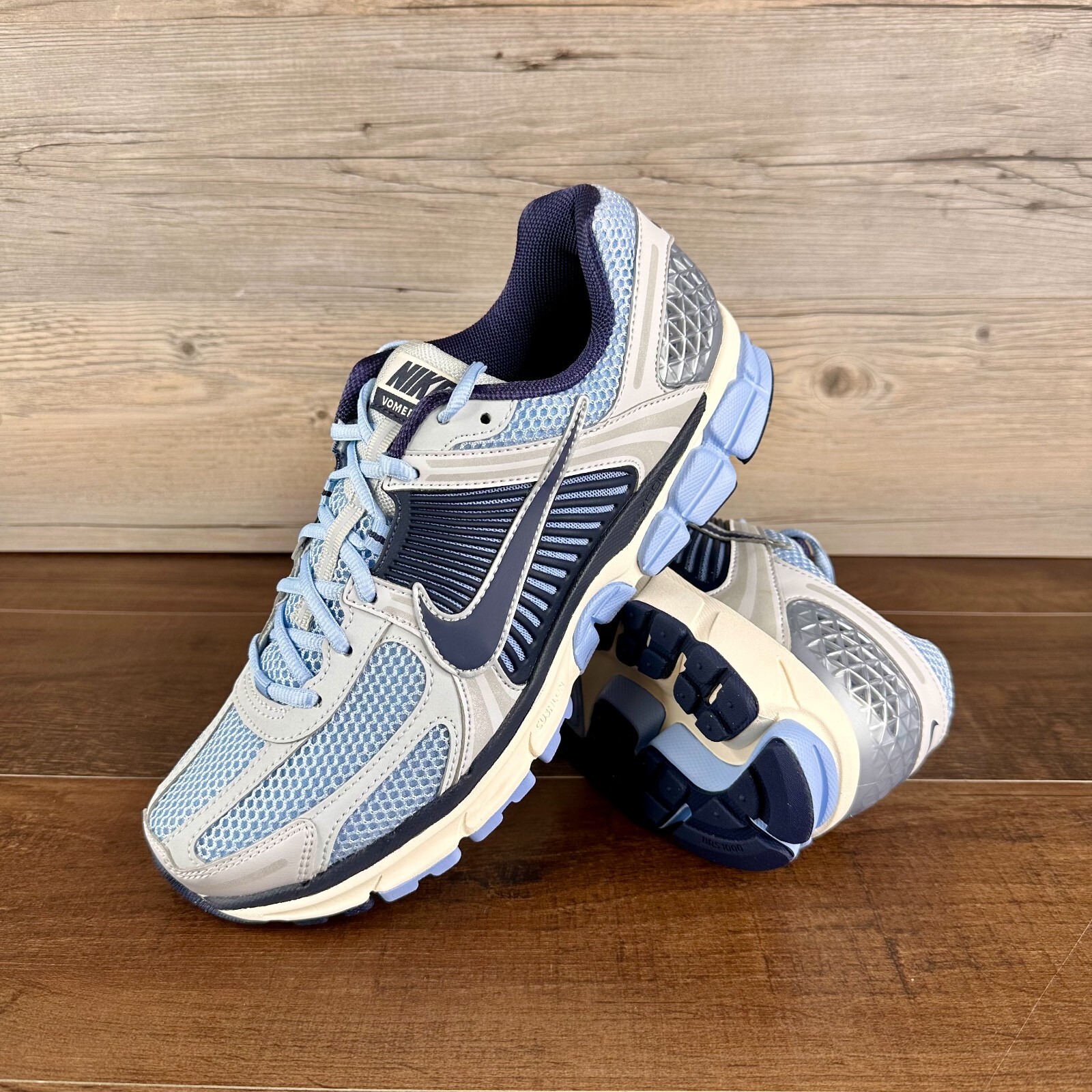 ★NIKE★ Zoom Vomero 5 M Psychic Blue Photon Dust Pale Ivory Nike Zoom Vomero 5 Psychic Blue / Photon Dust - Mar 2025