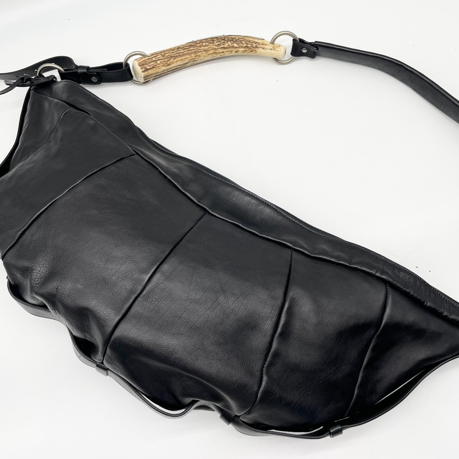 Yves Saint Laurent by Tom Ford Mombasa Shoulder bag Black