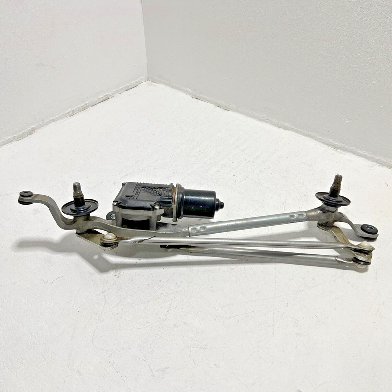 Used 2016-2021  Honda Civic Front Windshield Wiper Transmission Linkage W/ Motor OEM