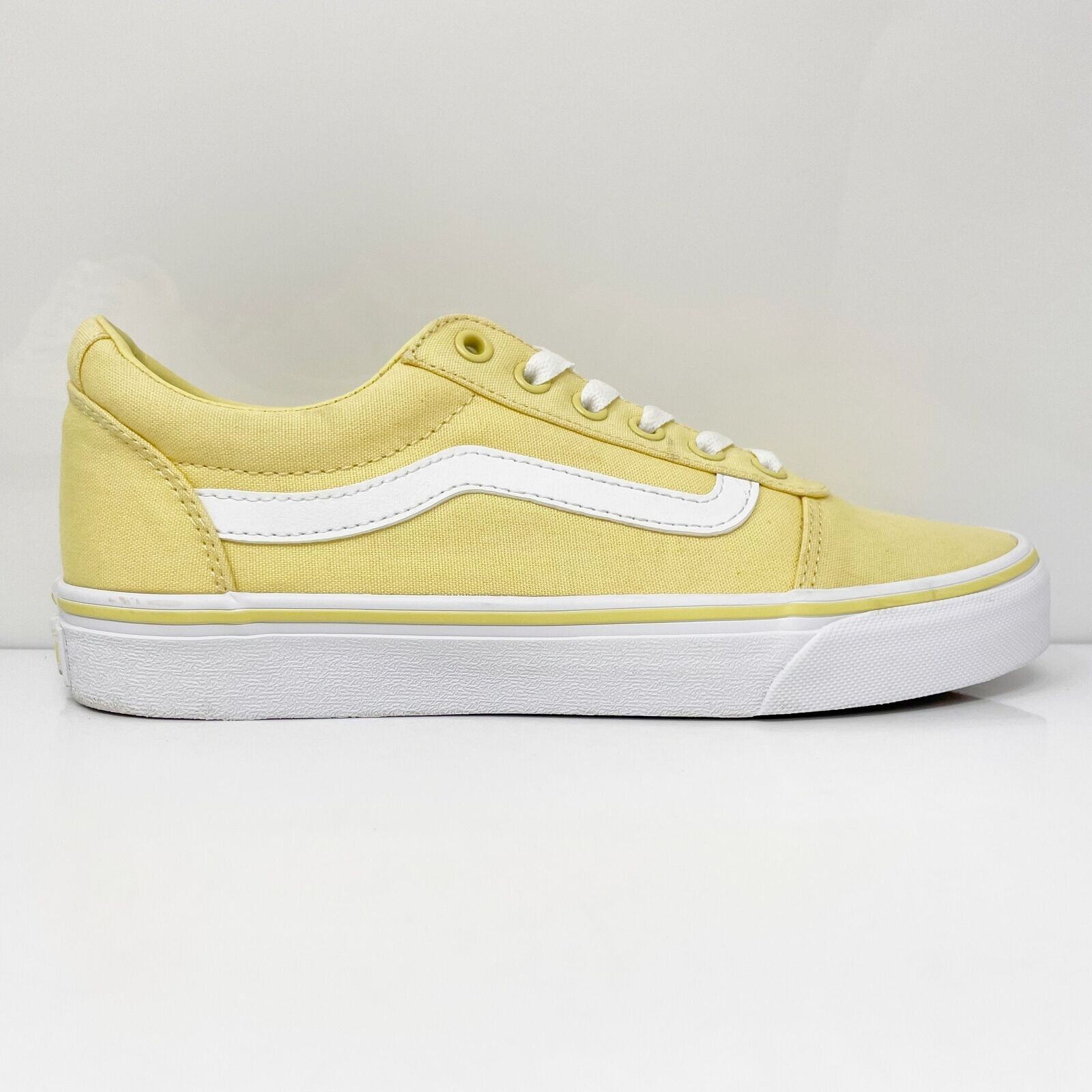 

Vans Womens Off The Wall 500714 Желтые повседневные кроссовки, размер 8,5, Желтый, Off The Wall