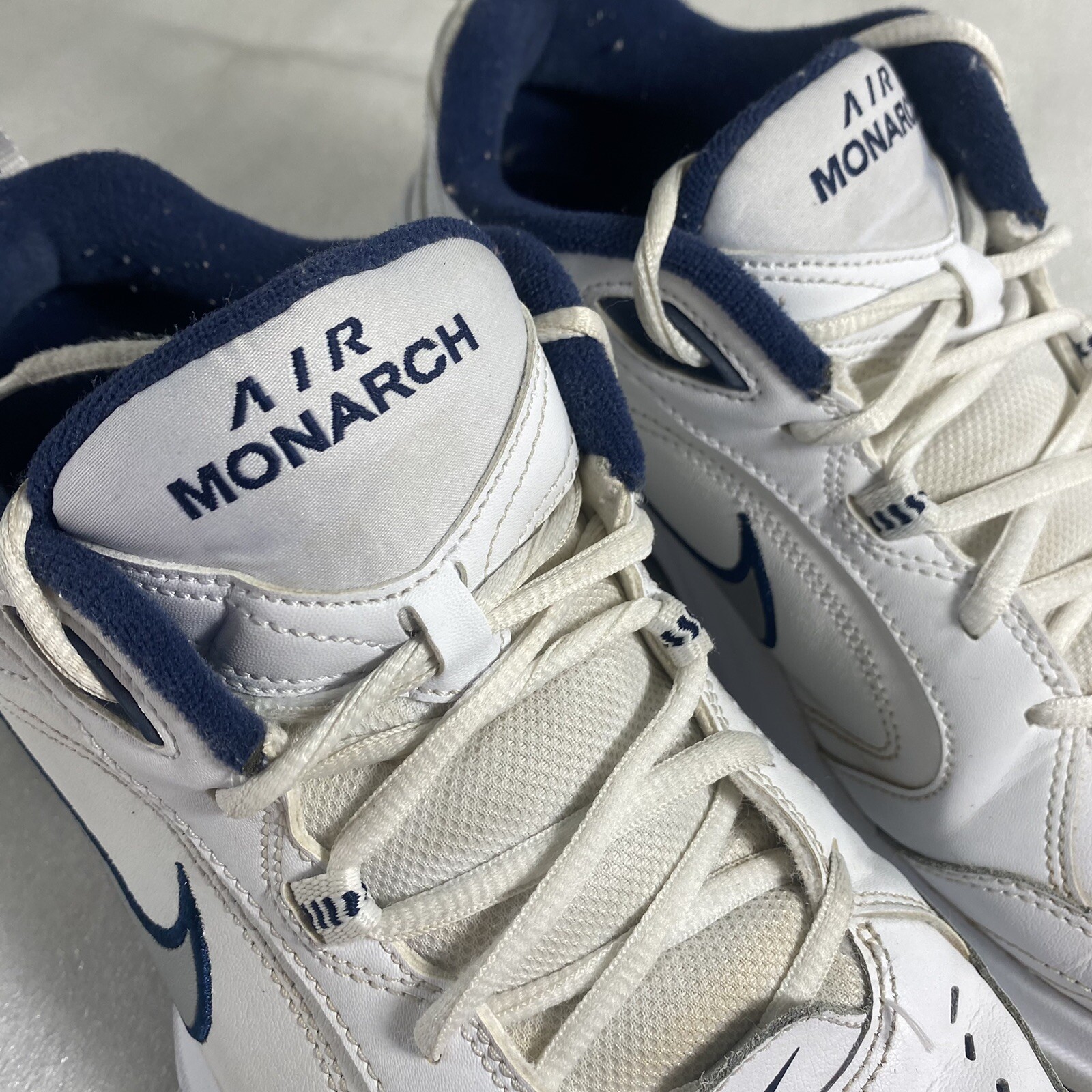 Nike Air Monarch IV Sneakers Men's US 9 cm 27 White Blue 415445-102  Pre-Owned: купить с доставкой из США, цена 3 849 руб - (203946803356)