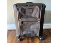 alpha 2 international carry on