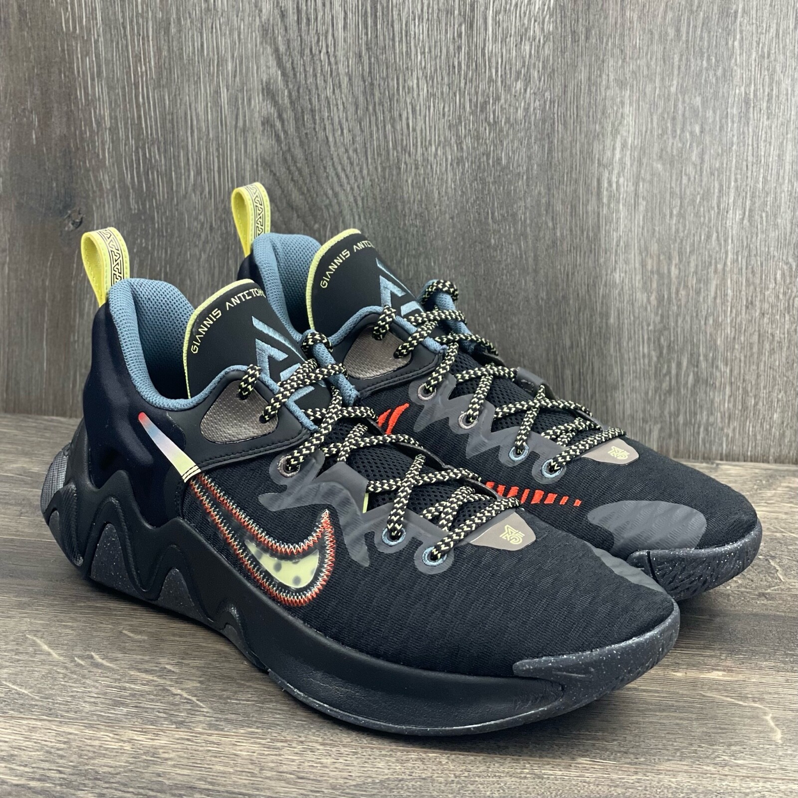 Nike Giannis Immortality Force Field 