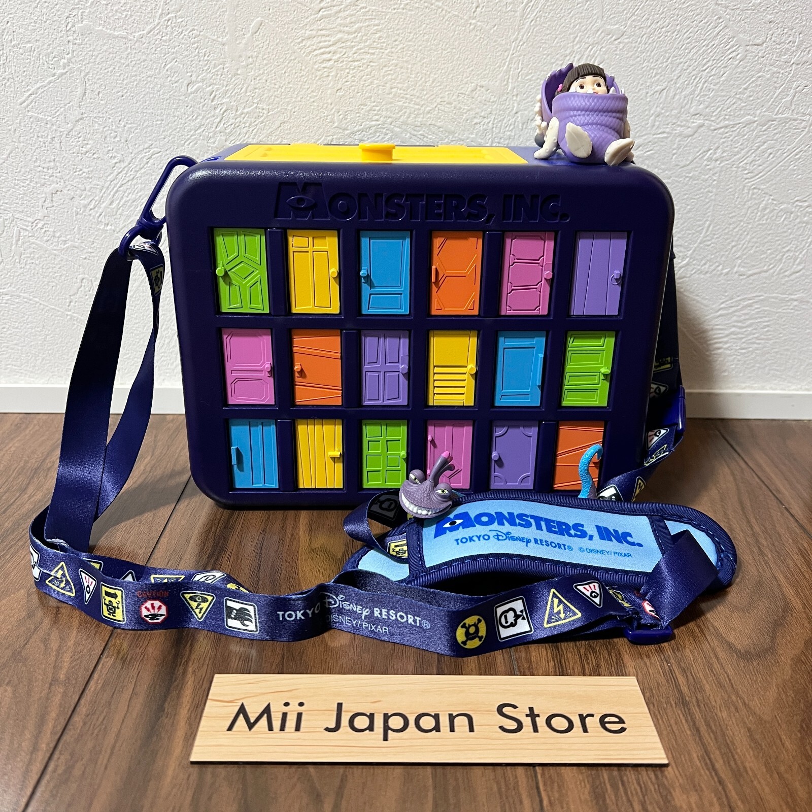 TDL“MONSTERS,INC COMPANY STORE”exclusive Monsters Inc Toys, Costumes & Party Supplies | OTC