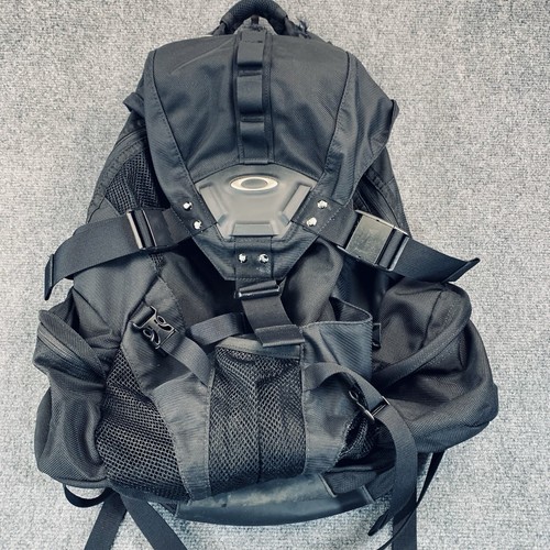 Vintage Y2K Oakley Icon Backpack Black Tactical Rare | eBay Vintage Y2K Oakley Icon Backpack Black Tactical Rare | eBay
