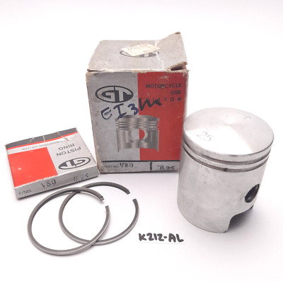 Yamaha V80 V-80 Piston + Ring OS 0.25 NOS