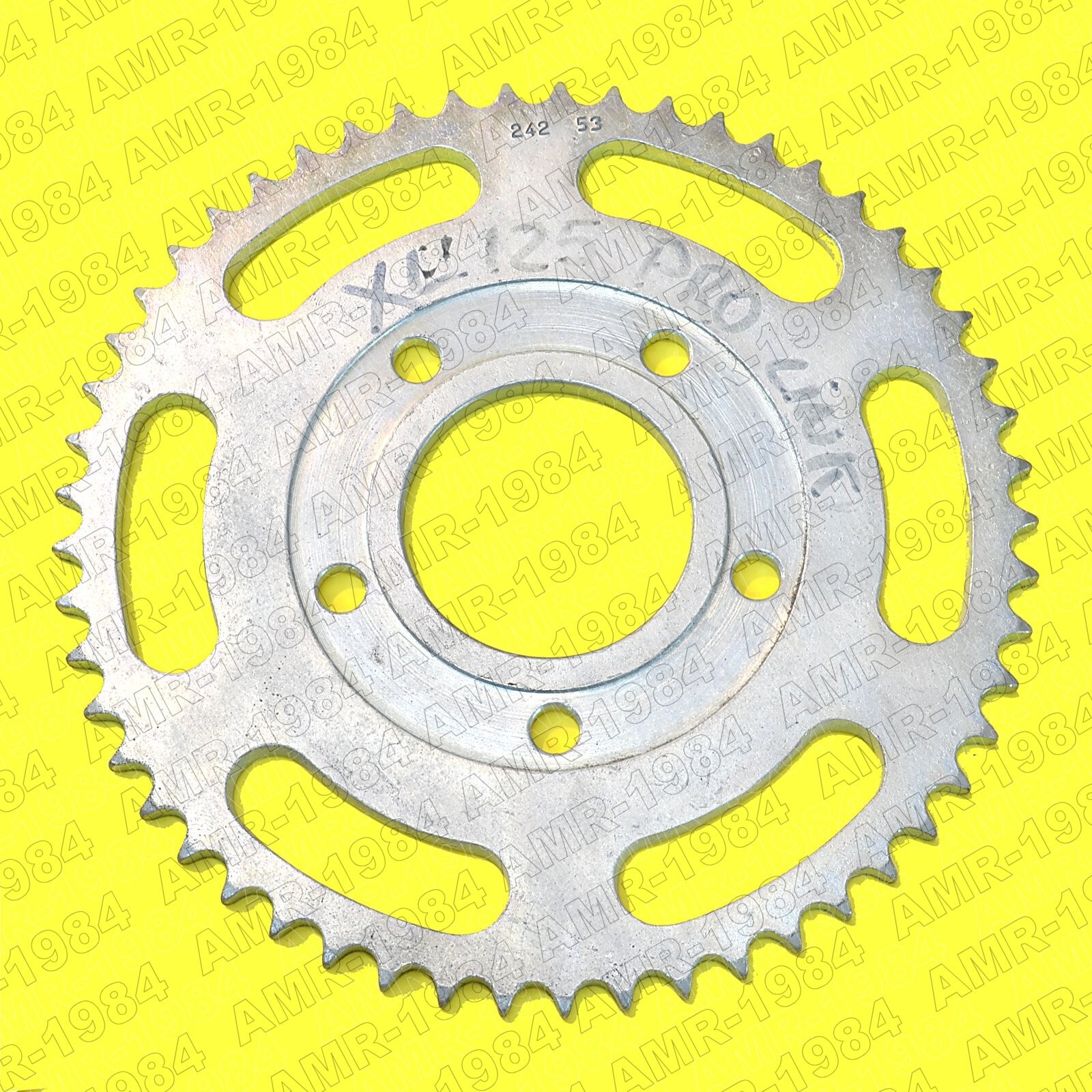 CORONA TRASMISSIONE FERRO 242 Denti 53 HONDA XL 125 R PRO-LINK 1982 1987 #428