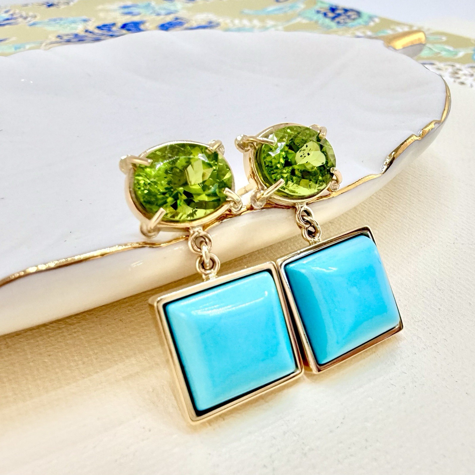 14k Yellow Gold Genuine Peridot & American Turquoise Statement Earrings, New - Picture 10 of 12