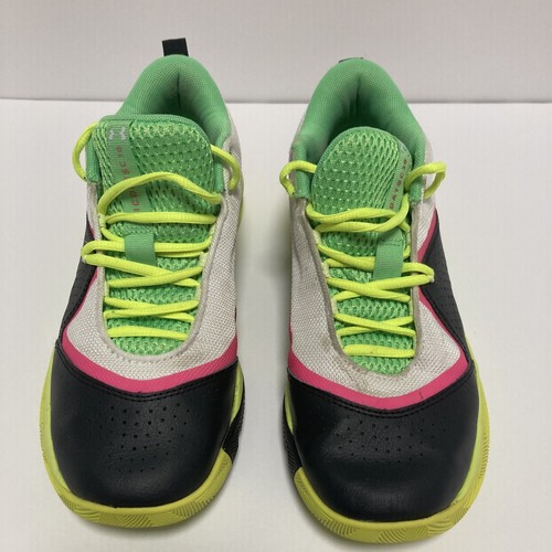 stephen curry green and pink shoes